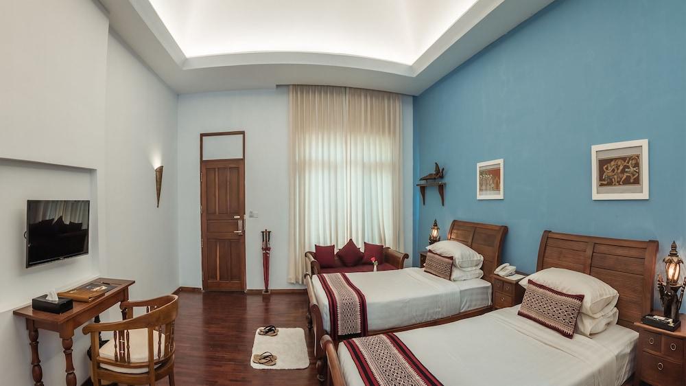 Areindmar Hotel Баган Экстерьер фото